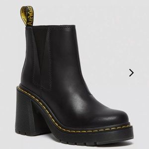 DR. MARTENS SPENCE LEATHER FLARED HEEL CHELSEA BOOTS